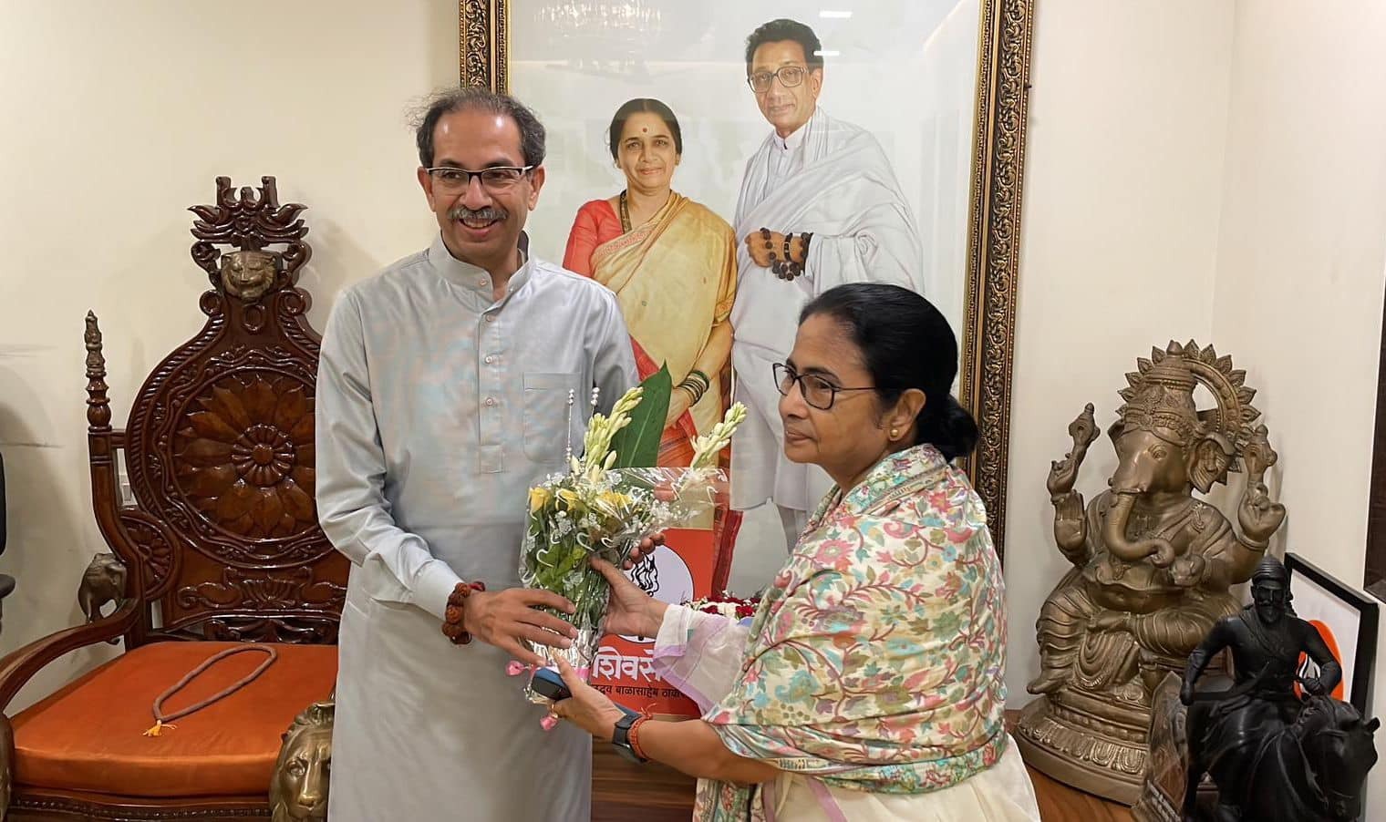 MAMATA MEET UDDHAV : খেলা শুরু হয়ে গিয়েছে, চলতে থাকবে, মুম্বাইতে ইঙ্গিতপূর্ণ মন্তব্য মমতার